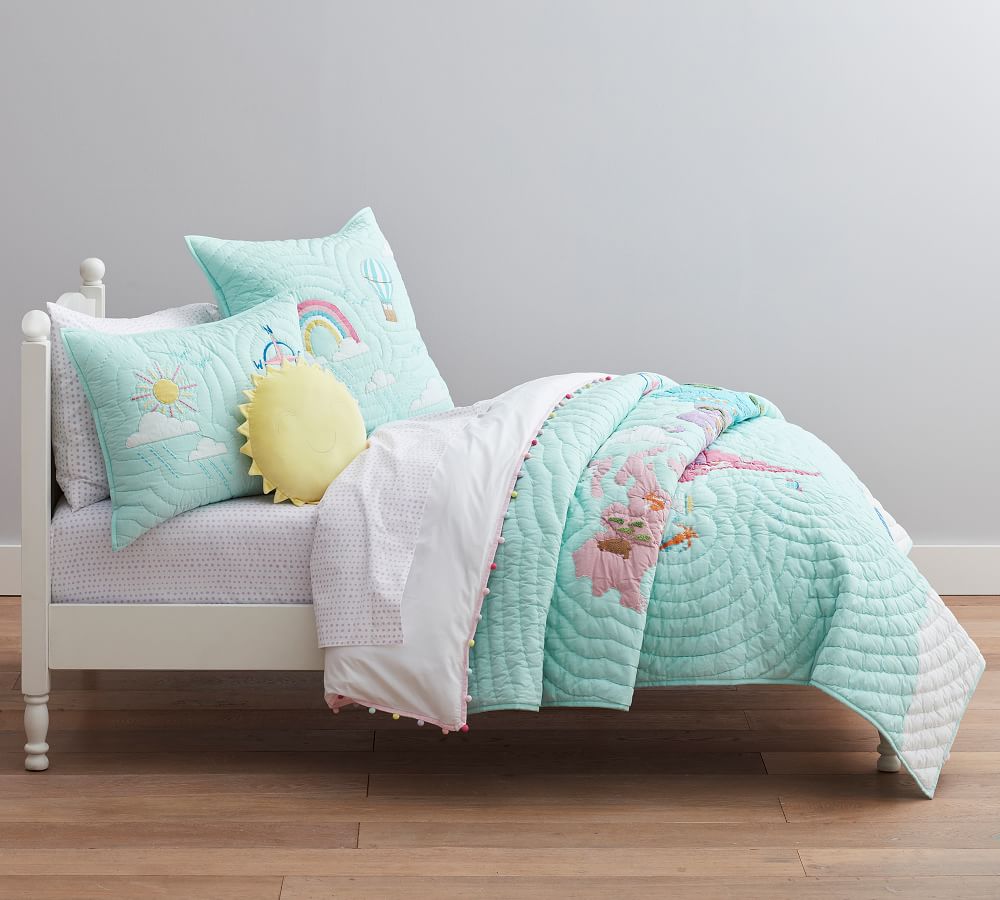 Multi Colour World Map Quilt Bedding Look
